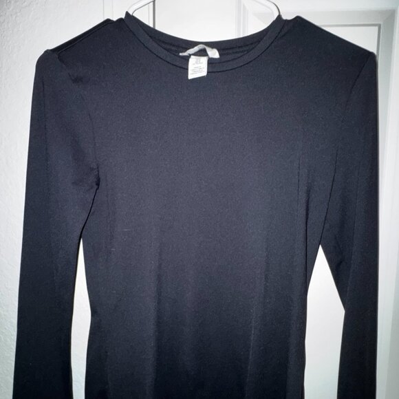 (Bundle) 7 Long Sleeve Top/Sweater (Sizes Small and Medium) - Picture 8 of 8